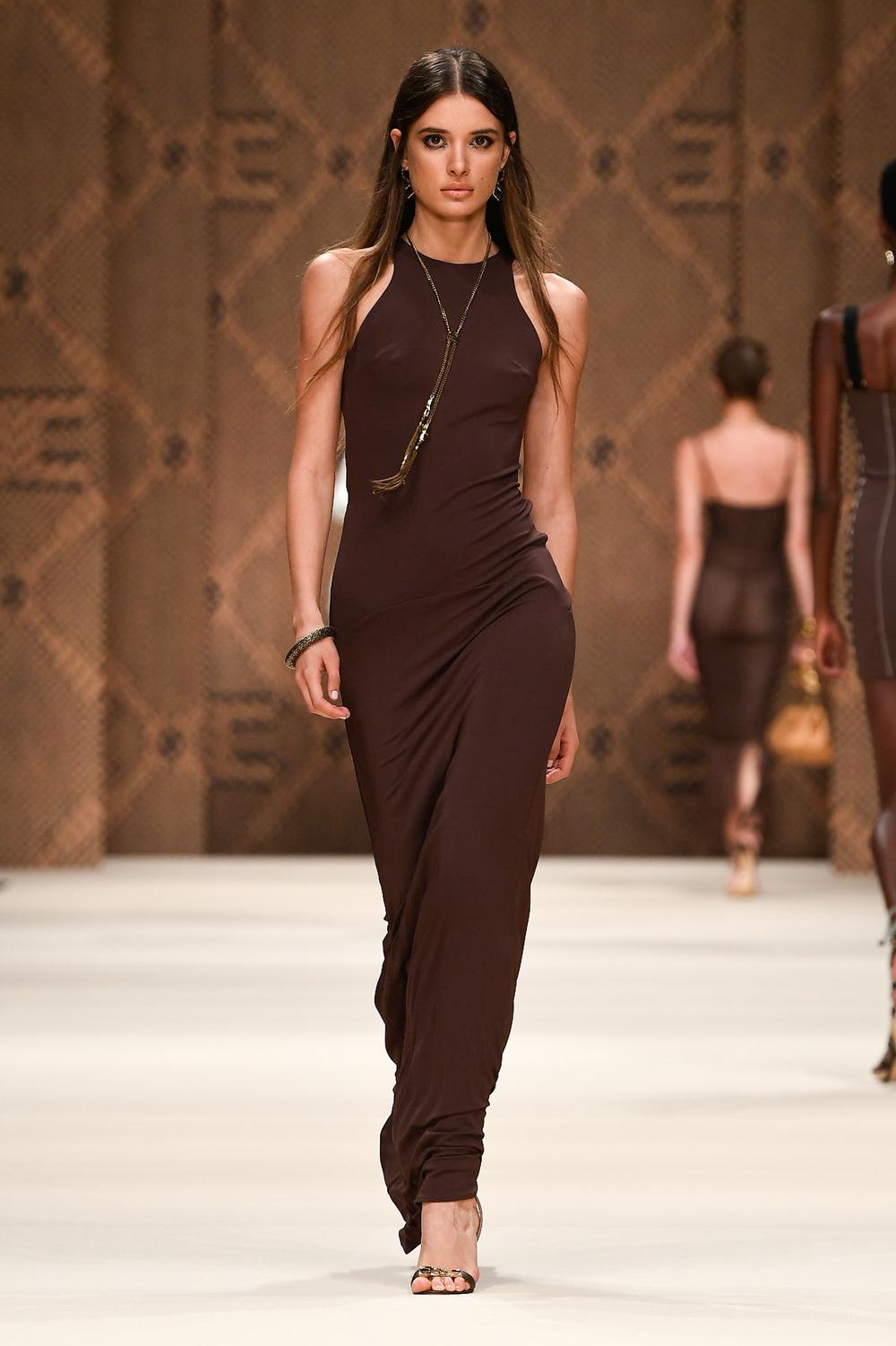 Défilé Elisabetta franchi Prêt à porter PrintempsEté 2023